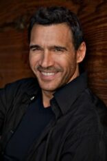 Adrian Paul