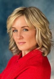 Amy Carlson