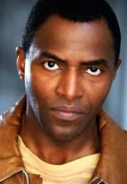 Carl Lumbly