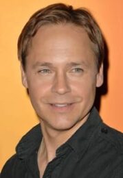 Chad Lowe