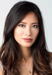 Chantal Thuy