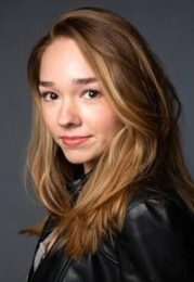 Holly Taylor