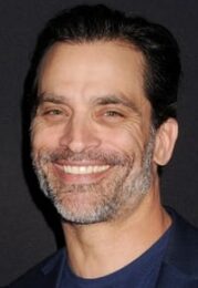 Johnathon Schaech