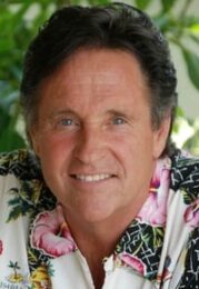 Robert Hays